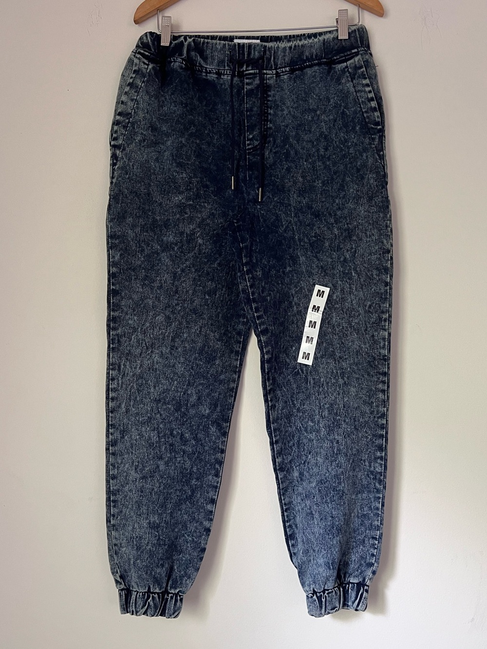 Elwood Acid Wash Denim Jogger Pants Sweatpants Soft Stretch Blue Gray Size M NWT